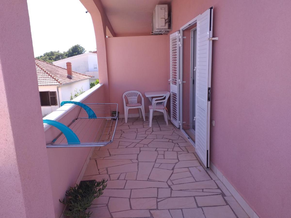 Apartments Ljulj Trogir Exterior foto